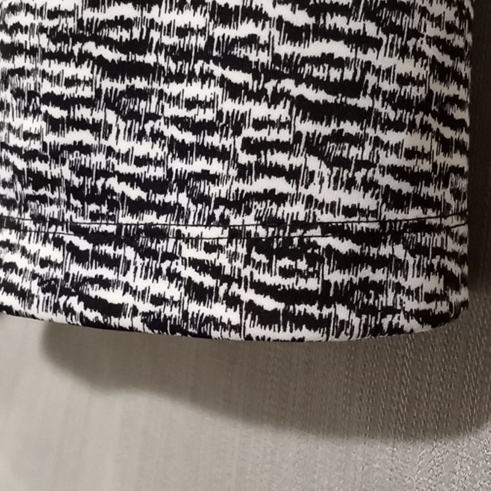 Massimo XXL black and white pleated dress (936) - Picture 3 of 5